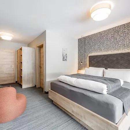 Zeitlos Aparthotel *